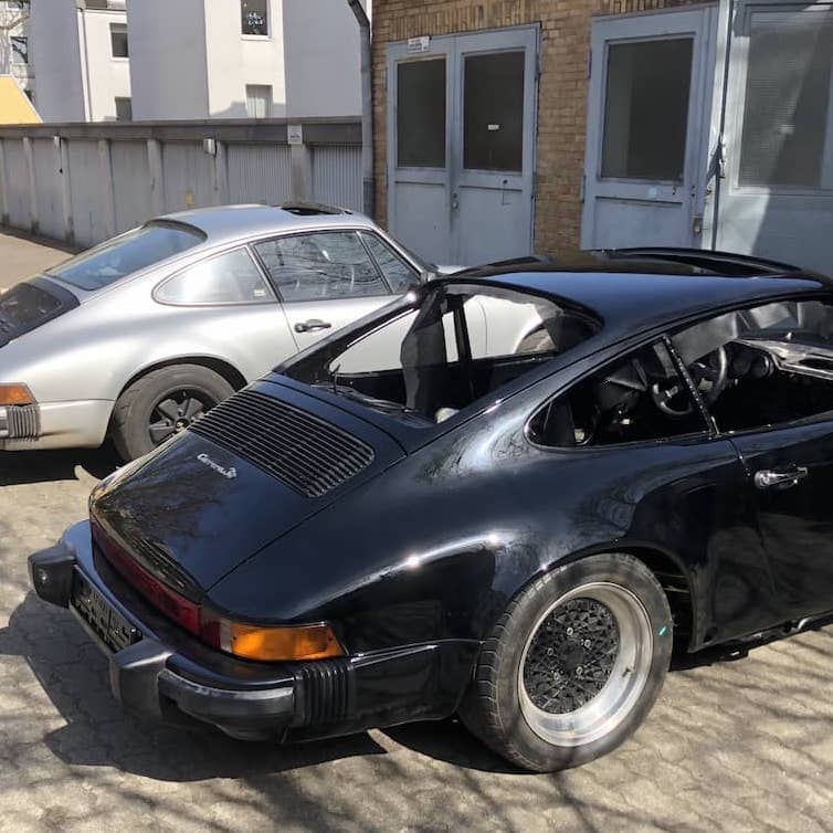 Another Porsche 911 Restoration Project - patipatina